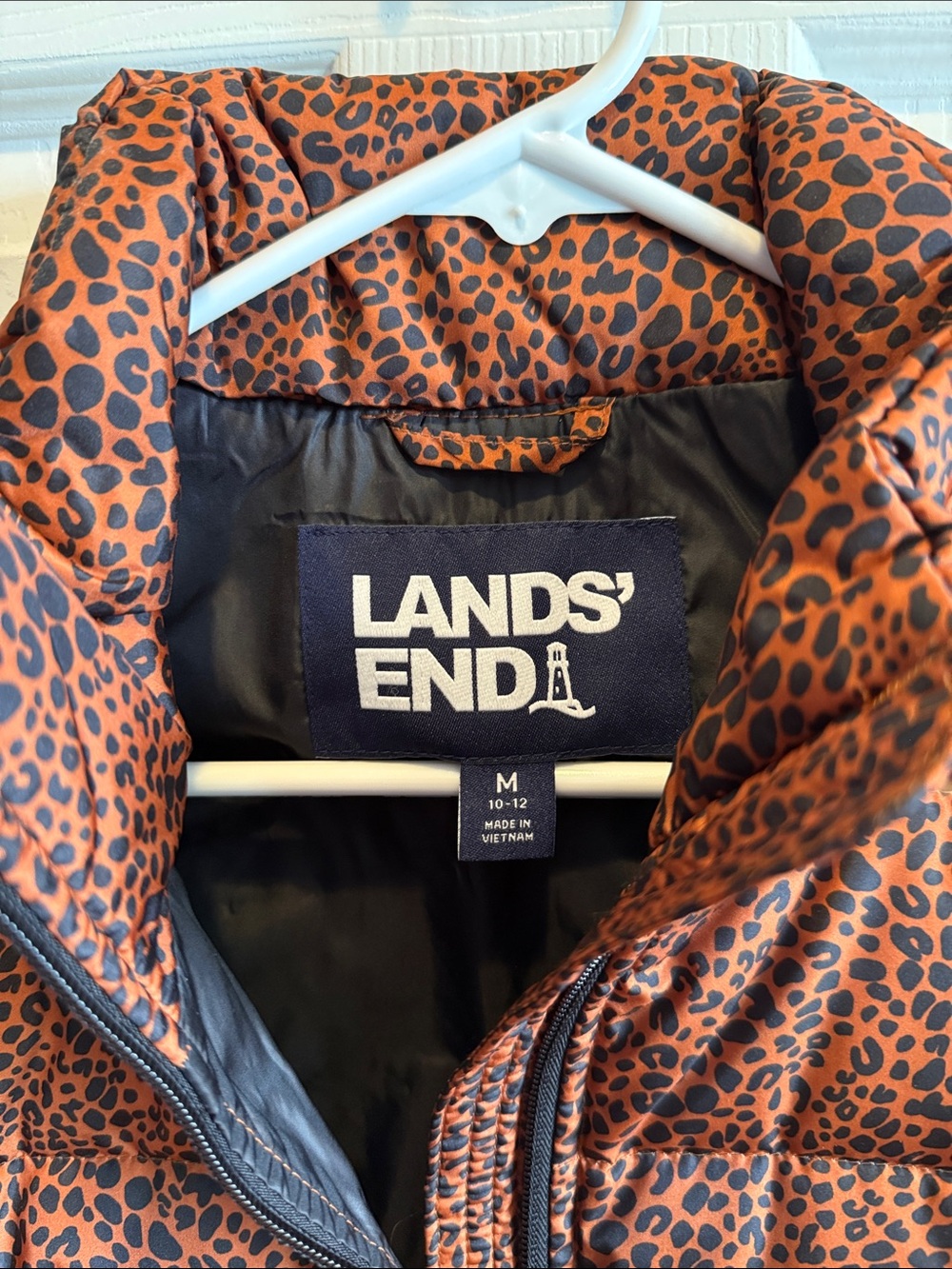 Lands' End Rust Leopard Quilted Puffer Vest - Picture 2 of 3